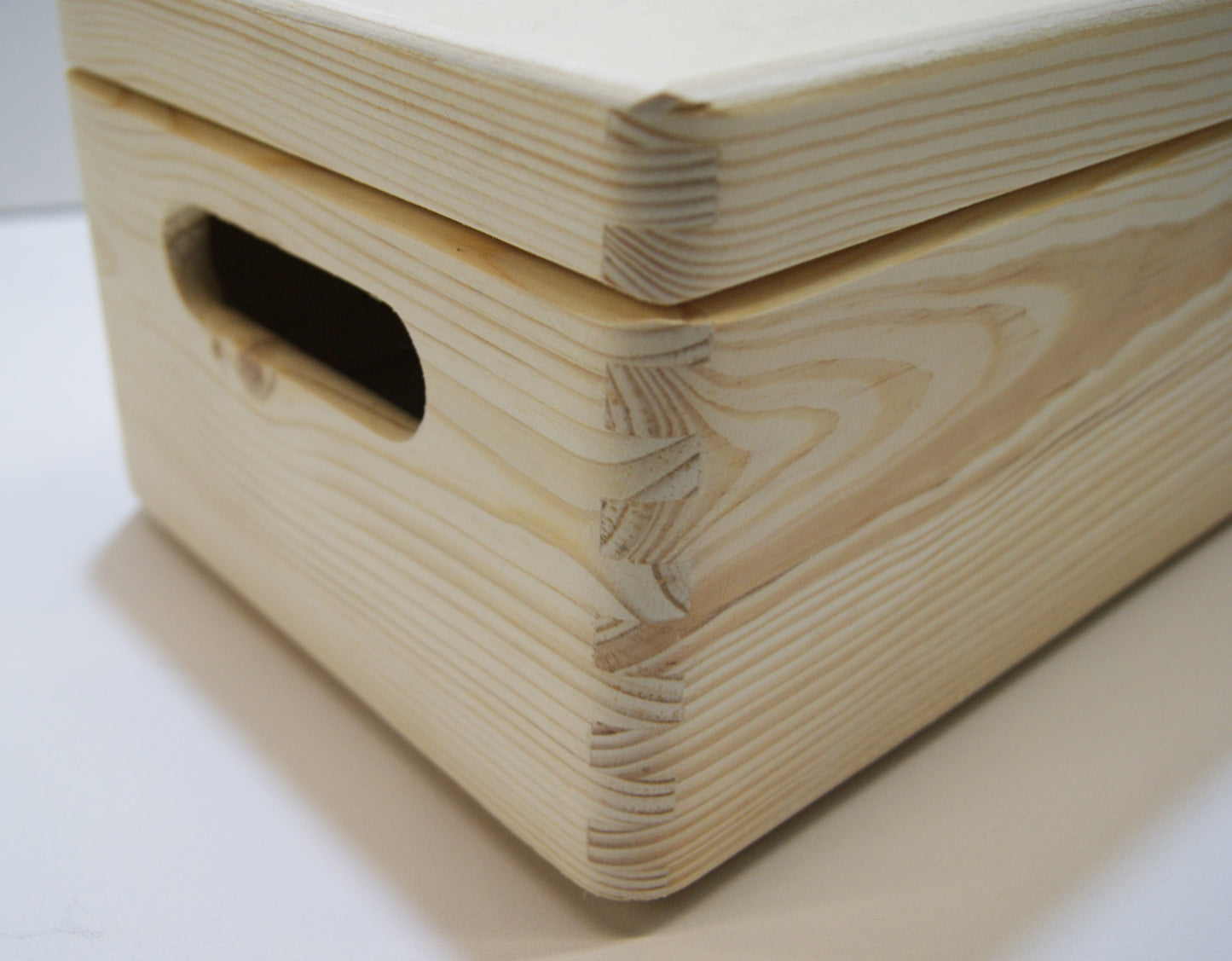Classic Small box with lid - IN STOCK NOW